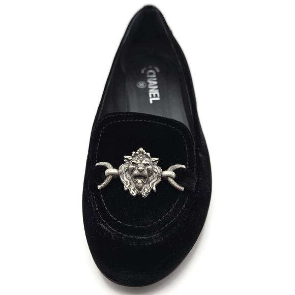 Chanel Velvet Lion Loafers Black Coco EU Size 40 US Size 10 with Box 2 Dust Bags - Picture 8 of 16